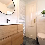 Nyaraló Reetdachkate Fuchsgraben - Naturnah & Stilvoll Mit Wald-sauna *