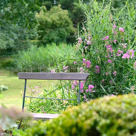 Holiday home Reetdachkate Fuchsgraben