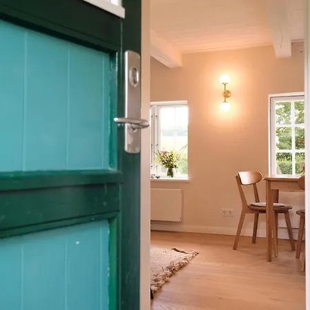 Reetdachkate Fuchsgraben - Naturnah & Stilvoll Mit Wald-sauna Feriehus